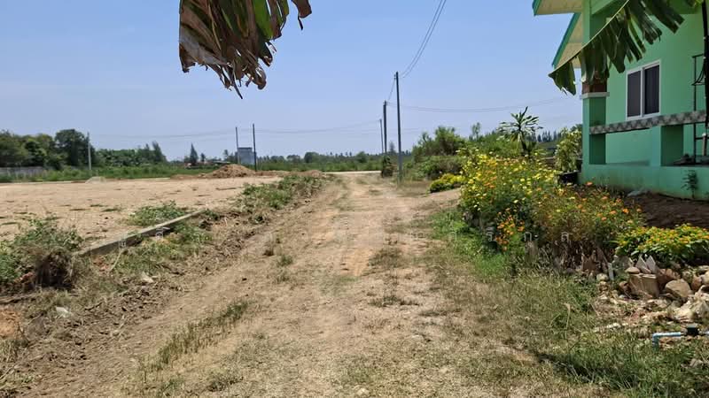 ขายที่ดินโฉนด(ครุฑแดง) #พร้อมโอน อำเภอปราณบุรี ทำเลไม่ไกลจากตลาดสี่แยกปราณบุรี ห่างถนนเพชรเกษมเพียง, ประจวบคีรีขันธ์, ปลายน้ำ, หนองตาแต้ม, ปราณบุรี, ประจวบคีรีขันธ์, 320 ตร.ม., ที่ดิน ขาย, โดย ชูศิริ สวนไผ่ศิริกุล, 11065176 - DDproperty.com