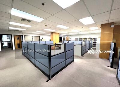 ขาย - ขาย พื้นที่ สำนักงาน ตึก SSP Tower1 ออฟฟิศ , เอกมัย 63 ,420 ตร.ม.มีที่จอดรถ ขาย17.5 ลบ. ขายด่วน!, กรุงเทพ