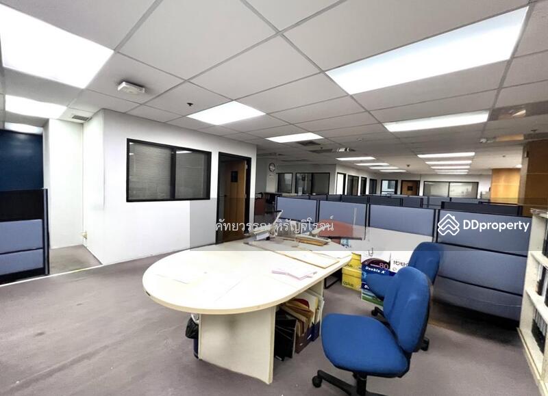 For Sale - For sale space for Office SSP Tower 1, Ekamai 63, 420sq.m. Parking space , Selling only 17.5 mb., Bangkok
