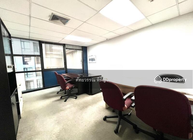 For Sale - For sale space for Office SSP Tower 1, Ekamai 63, 420sq.m. Parking space , Selling only 17.5 mb., Bangkok