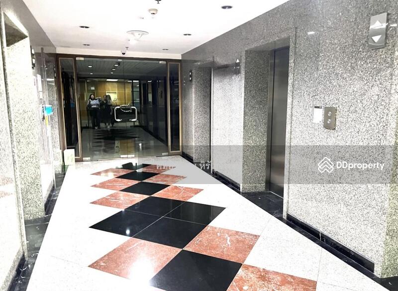 For Sale - For sale space for Office SSP Tower 1, Ekamai 63, 420sq.m. Parking space , Selling only 17.5 mb., Bangkok