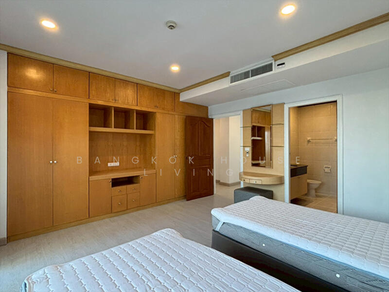 Chaidee Mansion : ใจดี แมนชั่น, กรุงเทพ, 75-7 ซอย สุขุมวิท 11, คลองเตยเหนือ, วัฒนา, กรุงเทพ, 270 ตร.ม., อพาร์ทเมนท์ ให้เช่า, โดย Bangkok House Living, 11065334 - DDproperty.com