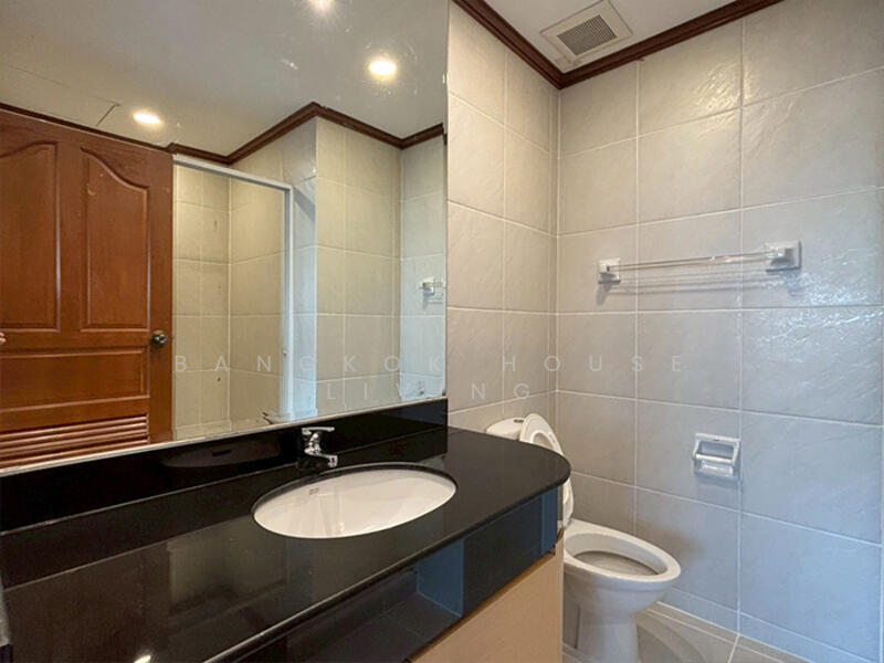 Chaidee Mansion : ใจดี แมนชั่น, กรุงเทพ, 75-7 ซอย สุขุมวิท 11, คลองเตยเหนือ, วัฒนา, กรุงเทพ, 270 ตร.ม., อพาร์ทเมนท์ ให้เช่า, โดย Bangkok House Living, 11065334 - DDproperty.com