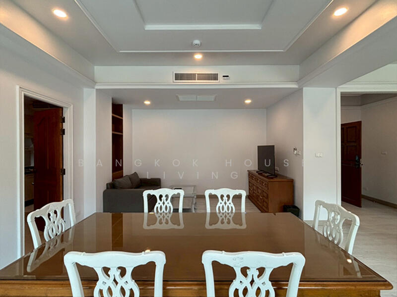 Chaidee Mansion, Bangkok, 75-7 Soi Sukhumvit 11, Khlongtoei Nua, Watthana, Bangkok, 2 Bedrooms, 200 sqm, Condo For Rent, by Bangkok House Living, 11065343 - DDproperty.com