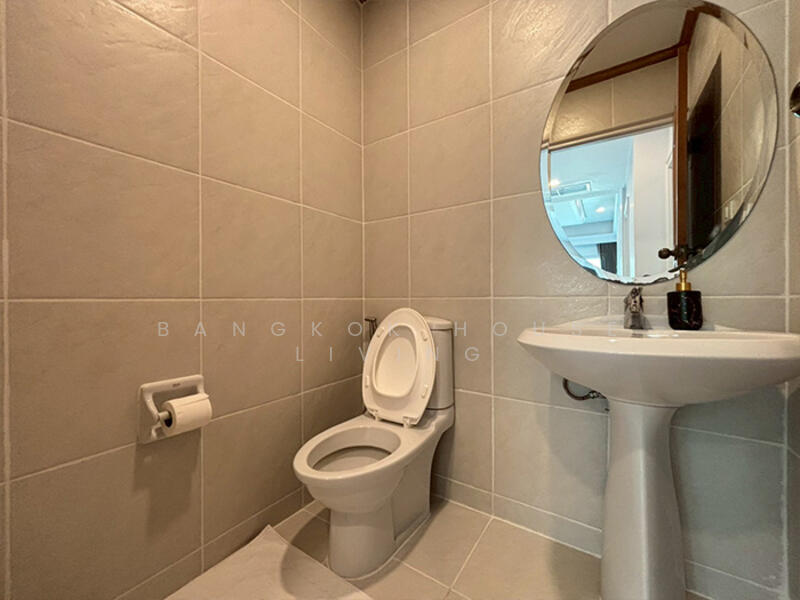 Chaidee Mansion : ใจดี แมนชั่น, กรุงเทพ, 75-7 ซอย สุขุมวิท 11, คลองเตยเหนือ, วัฒนา, กรุงเทพ, 200 ตร.ม., คอนโด ให้เช่า, โดย Bangkok House Living, 11065343 - DDproperty.com