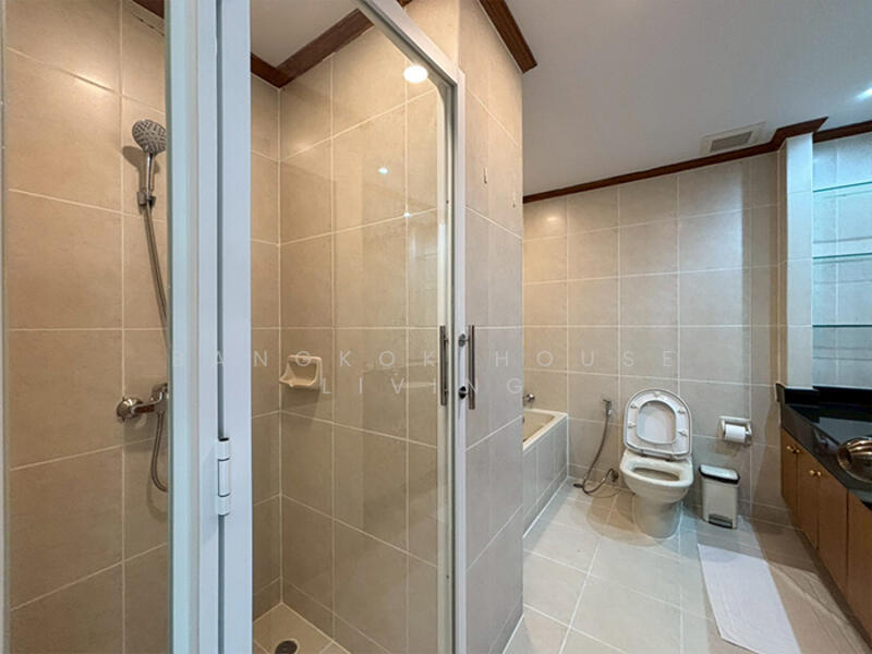 Chaidee Mansion : ใจดี แมนชั่น, กรุงเทพ, 75-7 ซอย สุขุมวิท 11, คลองเตยเหนือ, วัฒนา, กรุงเทพ, 200 ตร.ม., คอนโด ให้เช่า, โดย Bangkok House Living, 11065343 - DDproperty.com