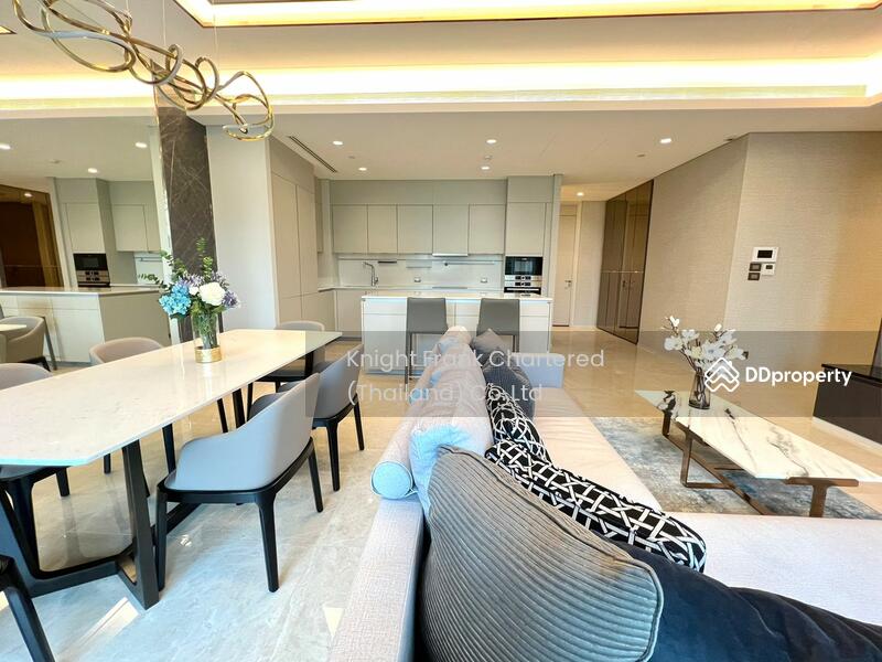 Sindhorn Residence, Bangkok, 54 Soi Ton Son, Lumphini, Pathum Wan, Bangkok, 2 Bedrooms, 158 sqm, Condo For Sale, by Knight Frank Chartered (Thailand) Co.,Ltd, 11067445 - DDproperty.com