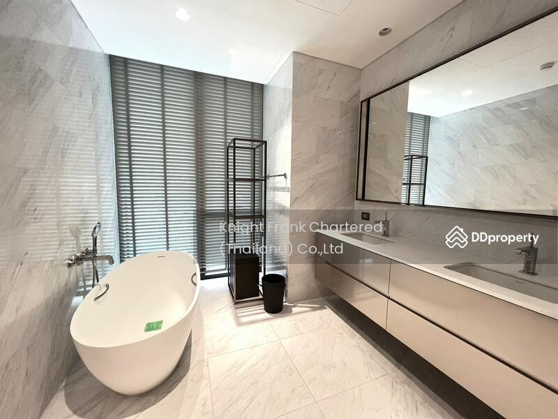 Sindhorn Residence, Bangkok, 54 Soi Ton Son, Lumphini, Pathum Wan, Bangkok, 2 Bedrooms, 158 sqm, Condo For Sale, by Knight Frank Chartered (Thailand) Co.,Ltd, 11067445 - DDproperty.com