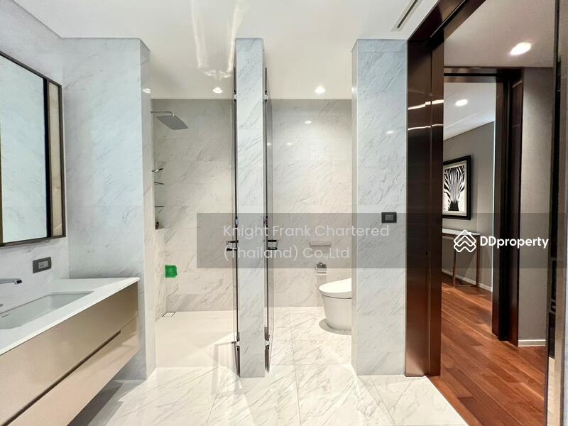 Sindhorn Residence, Bangkok, 54 Soi Ton Son, Lumphini, Pathum Wan, Bangkok, 2 Bedrooms, 158 sqm, Condo For Sale, by Knight Frank Chartered (Thailand) Co.,Ltd, 11067445 - DDproperty.com