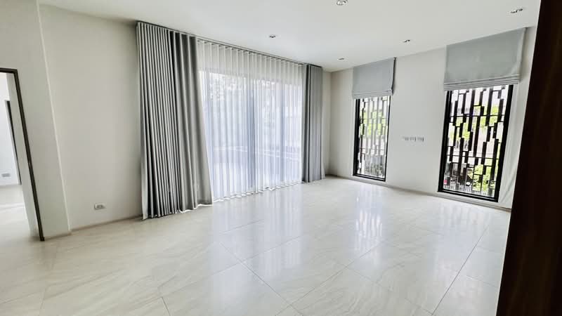 Vana Residence Rama9 – Srinakarin, Bangkok, 89 Sri Nakharin-Rom Klao Road, Hua Mak, Bang Kapi, Bangkok, 4 Bedrooms, 400 sqm, Single Detached House For Sale, by เจ บุญนิสา, 11067916 - DDproperty.com