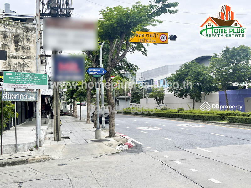 ขาย - หมู่บ้านสัมมากร ซอย2 ใกล้บองมาร์เช่ มาร์เก็ตพาร์ค, กรุงเทพ