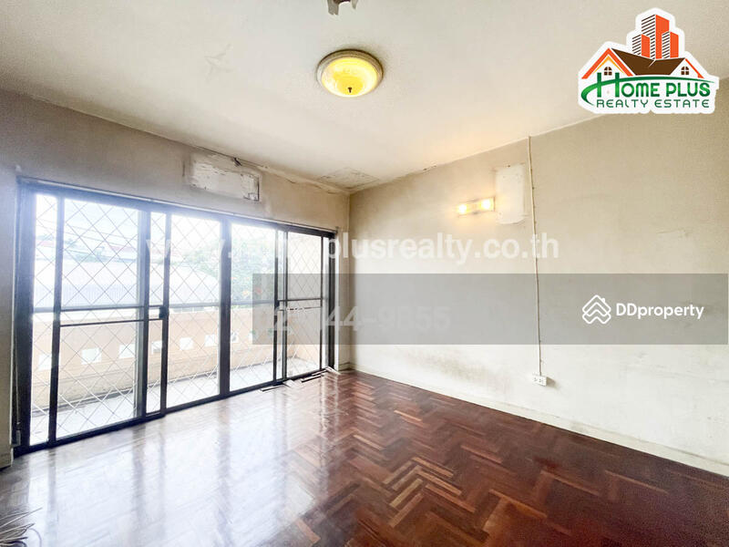 ขาย - หมู่บ้านสัมมากร ซอย2 ใกล้บองมาร์เช่ มาร์เก็ตพาร์ค, กรุงเทพ