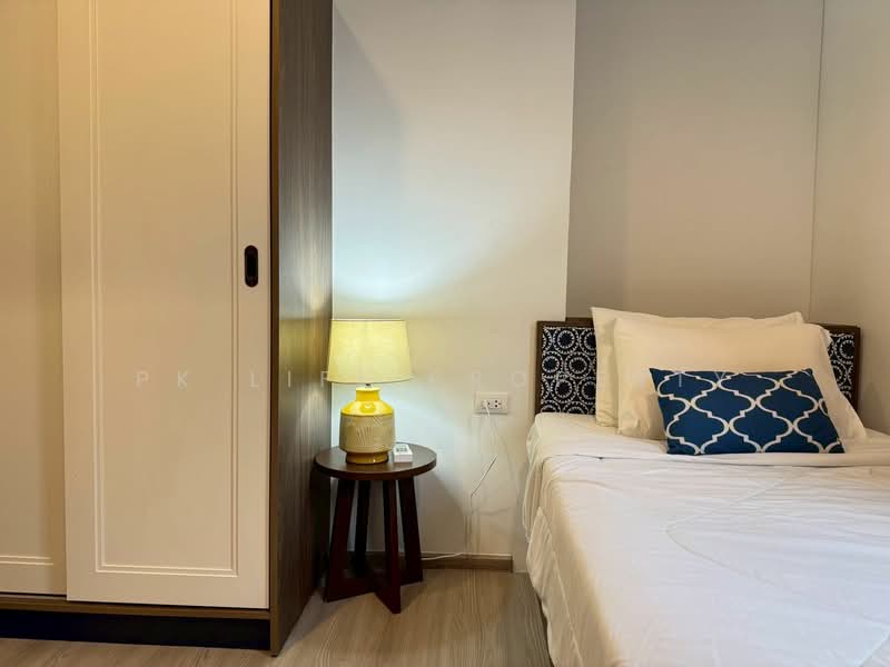 9R0521 The base central condominium 2 bedroom 1 bathroom 30,000/month have fully furnished, Phuket, Wichit, Muang Phuket, Phuket, 2 Bedrooms, 47 sqm, Condo For Rent, by PK LIFE Property, 11069399 - DDproperty.com