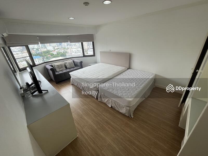 Baan Suanpetch, Bangkok, 18 Soi Sukhumvit 39, Khlong Tan Nua, Watthana, Bangkok, 2 Bedrooms, 135 sqm, Condo For Rent, by PROPERTYSIGHTS REAL ESTATE, 11069444 - DDproperty.com