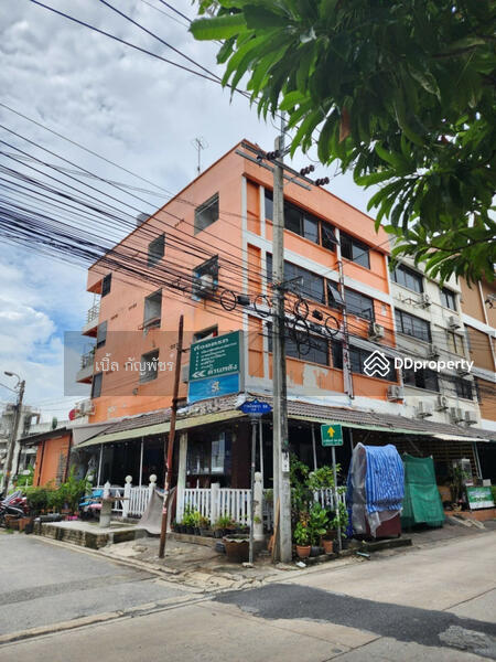 อาคารพาณิชย์ ตึก 4 ชั้น พร้อมห้องเช่า ซ.รามอินทรา 58 ซ.นวมินทร์ 94