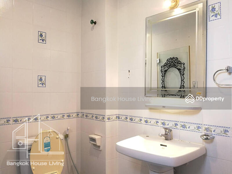 El Patio, Bangkok, Soi Sukhumvit 31, Khlong Tan Nua, Watthana, Bangkok, 2 Bedrooms, 160 sqm, Condo For Rent, by Bangkok House Living, 11069720 - DDproperty.com