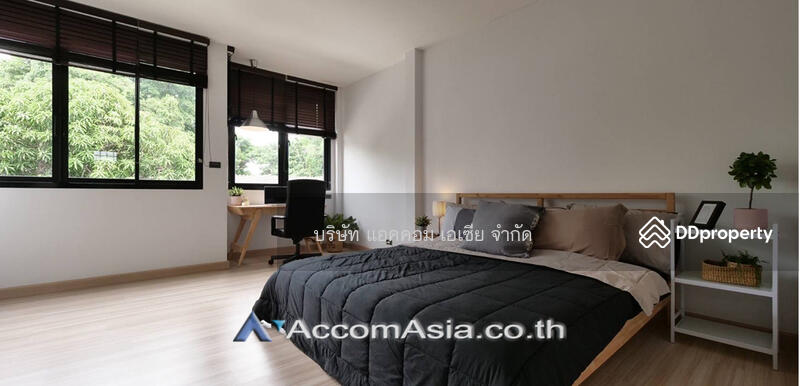 2 Bedrooms Townhouse for Rent in Ratchadapisek, Bangkok near MRT Phetchaburi (AA26415), Bangkok, Bang Kapi, Huai Khwang, Bangkok, 2 Bedrooms, 130 sqm, Townhouse For Rent, by บริษัท แอคคอม เอเซีย จำกัด, 11070924 - DDproperty.com
