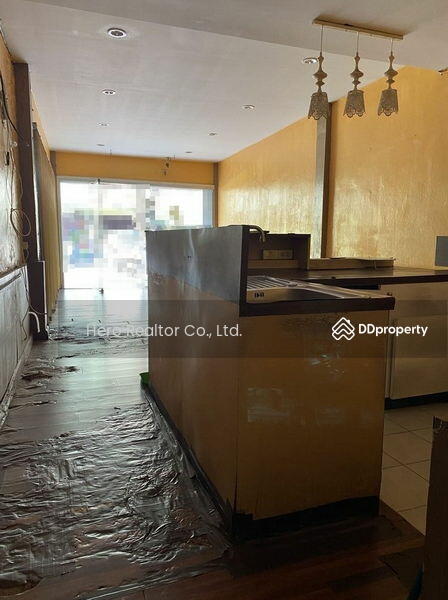 Bangkok Retail Sathorn BTS Saint Louis BRE20572, Bangkok, Thung Wat Don, Sathon, Bangkok, , 138 sqm, Retail Space For Rent, by Hero Realtor Co., Ltd., 11071429 - DDproperty.com