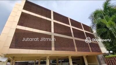 ขาย - ออฟฟิศพร้อมบ้านเดี่ยว ซอย สุขุมวิท 101, กรุงเทพ