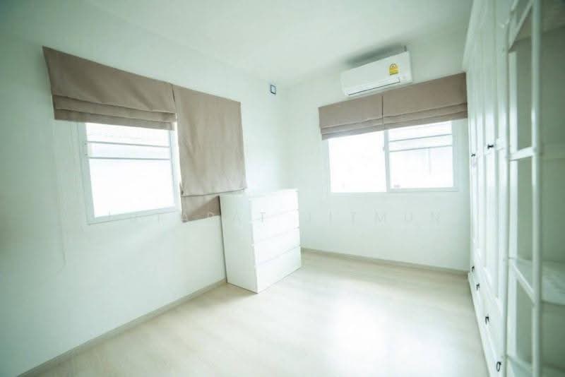 Villaggio Bangna, Samut Prakan, Bang Na-Trat Frontage Road, Bang Bo, Bang Bo, Samut Prakan, 3 Bedrooms, 200 sqm, Single Detached House For Sale, by Jutarat Jitmun, 11075036 - DDproperty.com