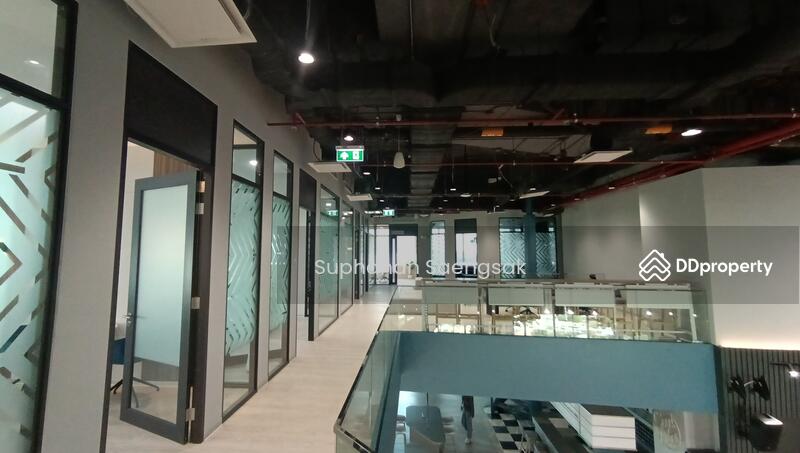 For Rent - Penthouse Office duplex Fully furnished Brand New for rent 2504 sqm., Bangkok