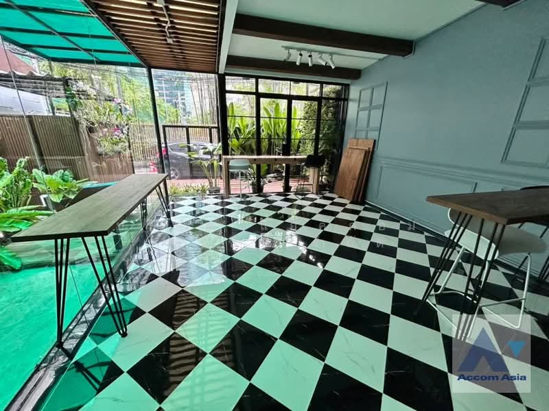 3 BR-Townhouse in Bangkok (AA30861), กรุงเทพ, ทุ่งมหาเมฆ, สาทร, กรุงเทพ, 240 ตร.ม., ทาวน์เฮ้าส์ ให้เช่า, โดย บริษัท แอคคอม เอเซีย จำกัด, 11077660 - DDproperty.com