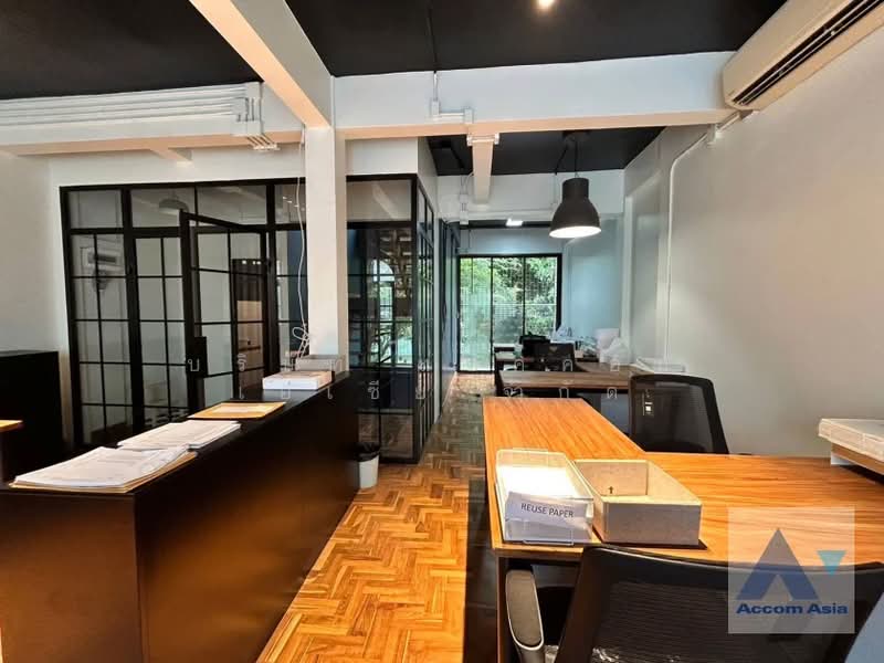 3 BR-Townhouse in Bangkok (AA30861), กรุงเทพ, ทุ่งมหาเมฆ, สาทร, กรุงเทพ, 240 ตร.ม., ทาวน์เฮ้าส์ ให้เช่า, โดย บริษัท แอคคอม เอเซีย จำกัด, 11077660 - DDproperty.com