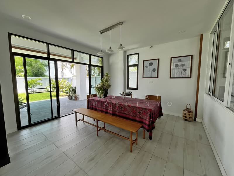 HS320 - Sigle House with private pool, Large Plot of land, Chon Buri (Pattaya), Bang Sa-re, Sattahip, Chon Buri (Pattaya), 3 Bedrooms, 343 sqm, Single Detached House For Sale, by Naphaphat Nitipakpinyo, 11079535 - DDproperty.com