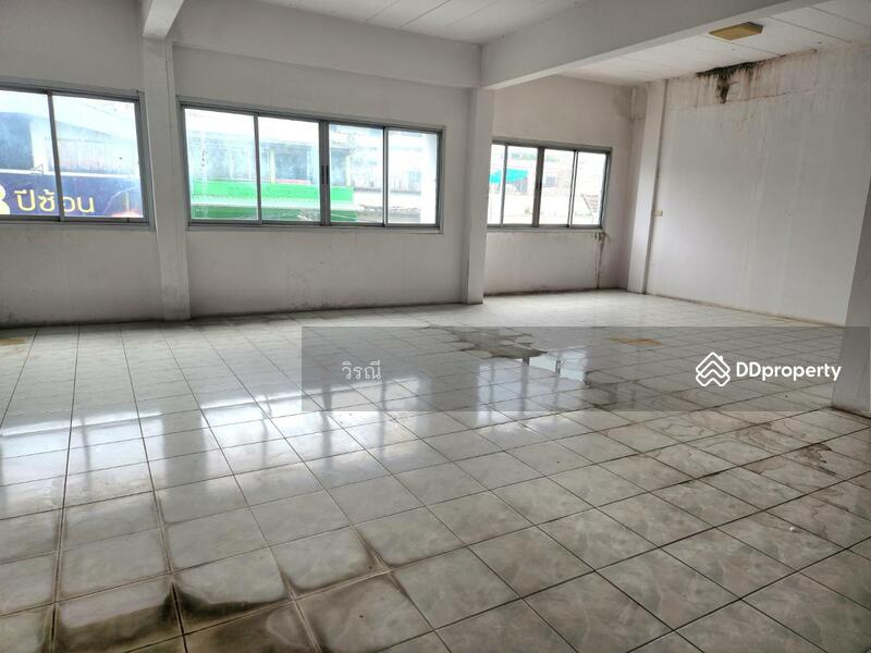 ให้เช่า - เช่า อาคารพาณิชย์ 4 ชั้น 3 คูหา หัวมุม ในเมือง, นครราชสีมา