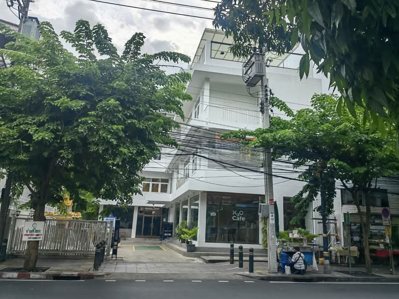 ถนนสีลม, กรุงเทพ, สีลม, บางรัก, กรุงเทพ, 900 ตร.ม., สำนักงาน ให้เช่า, โดย ni c, 11080239 - DDproperty.com