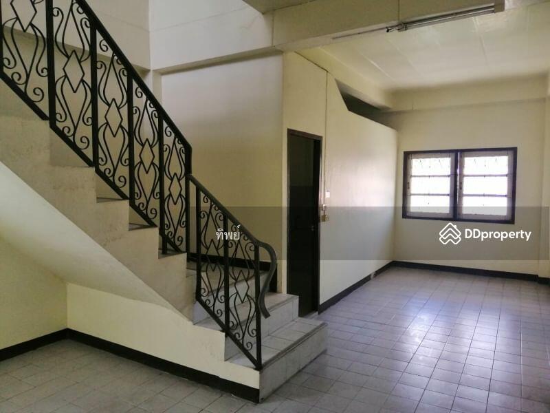 For Sale - อาคาร 2 คูหาติดถนน แยกสวนสมเด็จ, Nonthaburi