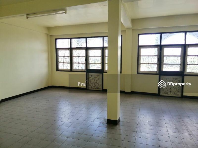 For Sale - อาคาร 2 คูหาติดถนน แยกสวนสมเด็จ, Nonthaburi