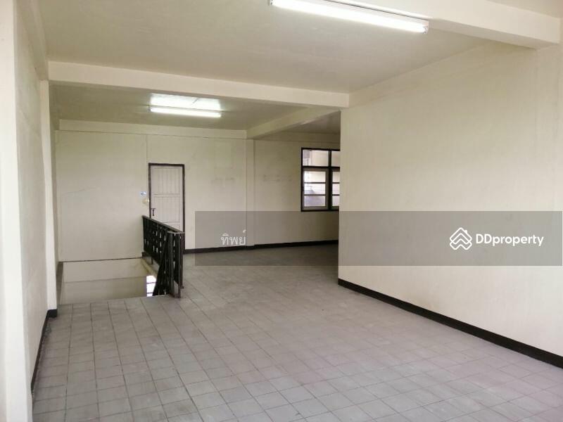 For Sale - อาคาร 2 คูหาติดถนน แยกสวนสมเด็จ, Nonthaburi