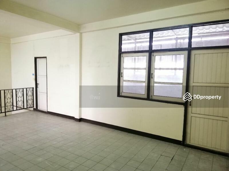 For Sale - อาคาร 2 คูหาติดถนน แยกสวนสมเด็จ, Nonthaburi