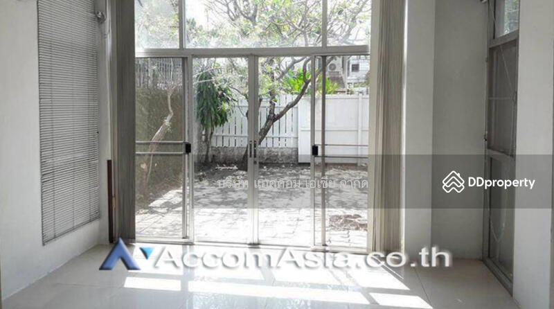 3 Bedrooms House for Rent in Sathorn, Bangkok near BTS Surasak (AA23948), Bangkok, Chong Nonsi, Yan Nawa, Bangkok, 3 Bedrooms, 180 sqm, Single Detached House For Rent, by บริษัท แอคคอม เอเซีย จำกัด, 11082081 - DDproperty.com