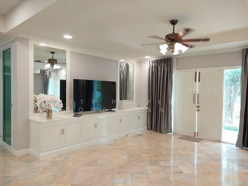 Ladawan Srinakarin, Samut Prakan, Srinakarin Road, Bang Kaeo, Bang Plee, Samut Prakan, 4 Bedrooms, 500 sqm, Single Detached House For Sale, by Nutty Property Consultant, 11083320 - DDproperty.com