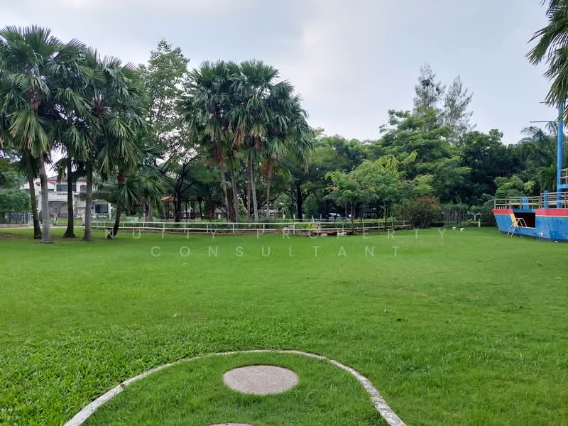 Ladawan Srinakarin, Samut Prakan, Srinakarin Road, Bang Kaeo, Bang Plee, Samut Prakan, 4 Bedrooms, 500 sqm, Single Detached House For Sale, by Nutty Property Consultant, 11083320 - DDproperty.com