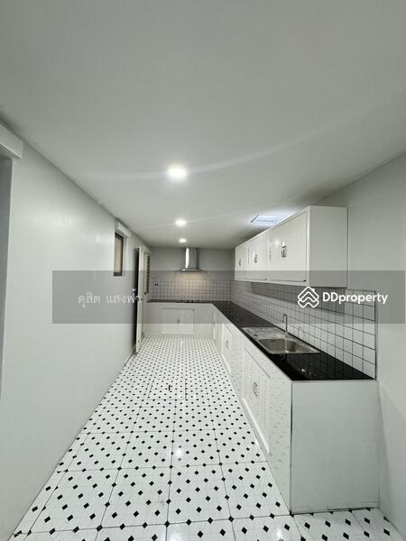 ให้เช่าบ้านรีโนเวทใหม่ ม.เฮ้าส์ออฟคานารี ศรีราชา แต่งครบพร้อมอยู่, Chon Buri (Pattaya), Surasak, Si Racha, Chon Buri (Pattaya), 3 Bedrooms, 175 sqm, Single Detached House For Rent, by Dusit Saengfa, 11085230 - DDproperty.com