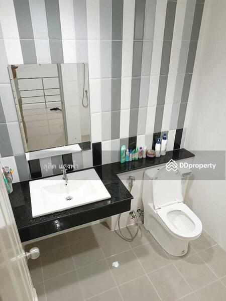 ให้เช่าบ้าน ม.เซนสิริสปอร์ตทาวน์ ใกล้ ม.เกษตร แหลมฉบัง ศรีราชา, ชลบุรี, ทุ่งสุขลา, ศรีราชา, ชลบุรี, 80 ตร.ม., ทาวน์เฮ้าส์ ให้เช่า, โดย ดุสิต แสงฟ้า, 11085981 - DDproperty.com