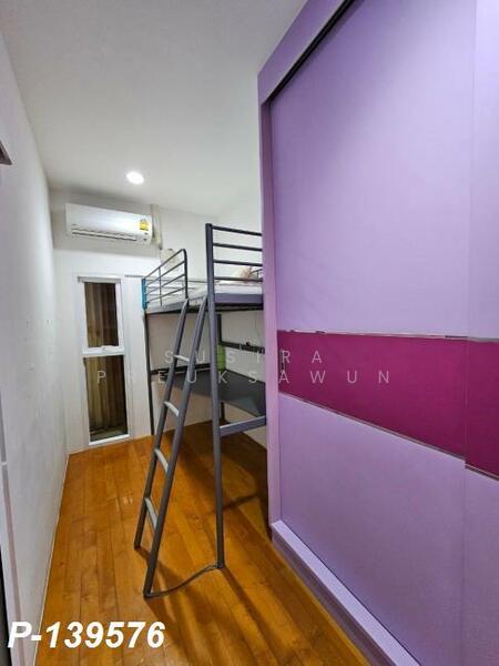 For Rent - Muang Thai - Phatra Complex, Bangkok