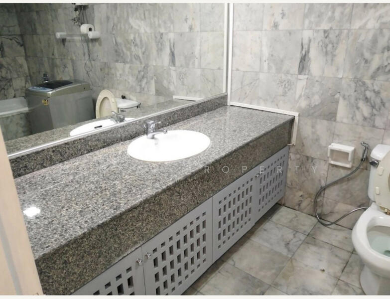 State Tower, Bangkok, 1055 Silom Road, Silom, Bang Rak, Bangkok, 1 Bedroom, 68 sqm, Condo For Sale, by Connex Property, 11090344 - DDproperty.com