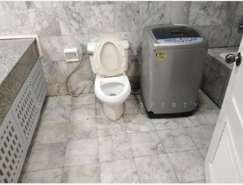 State Tower, Bangkok, 1055 Silom Road, Silom, Bang Rak, Bangkok, 1 Bedroom, 68 sqm, Condo For Sale, by Connex Property, 11090344 - DDproperty.com