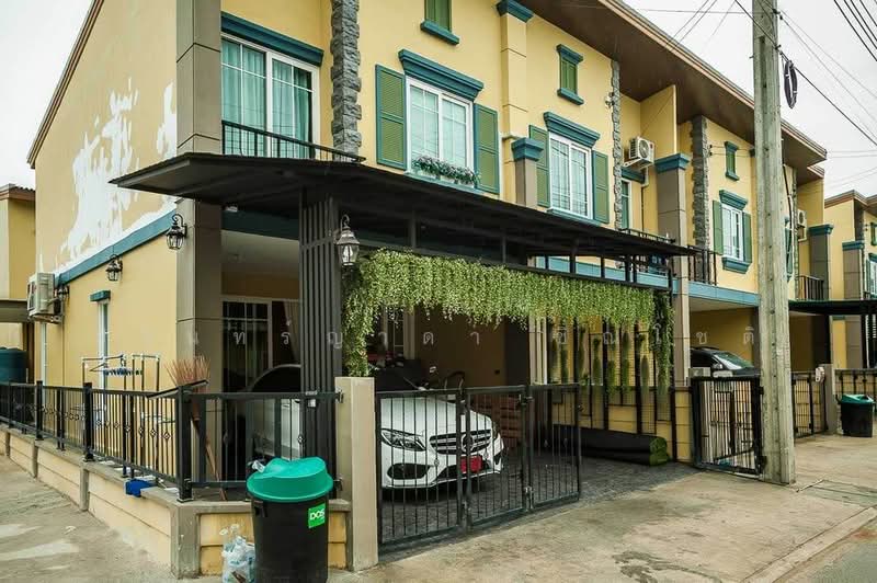Golden Town Rattanathibet-Saima Station, Nonthaburi, Soi Wat Pleng-Bang Na Alley, Rattanathibet Road, Talat Kwan, Muang Nonthaburi, Nonthaburi, 3 Bedrooms, 150 sqm, Townhouse For Sale, by ปรินทร์ญาดา ชิณโชติ, 11091639 - DDproperty.com