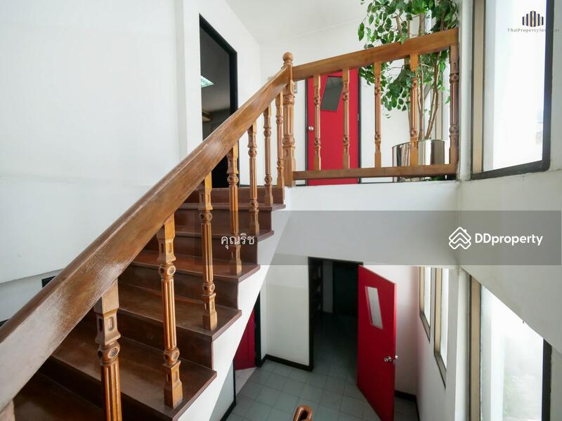 ขาย - ขายอาคารสำนักงาน โฮมออฟฟิศ 84 ตร.วา 800 ตร.ม ทาวน์อินทาวน์ (Town in Town) ซอยใหญ่สุดในโครงการ!!, กรุงเทพ