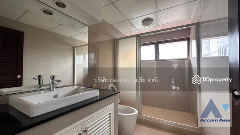 For Rent - 3 Bedrooms Townhouse for Rent in Phaholyothin, Bangkok near BTS Ari at Townhouse1818218, Bangkok