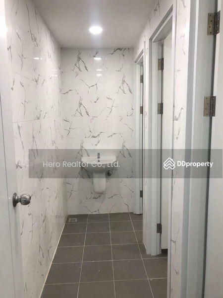 For Sale - Bangkok Warehouse Suwinthawong BRE20667, Bangkok