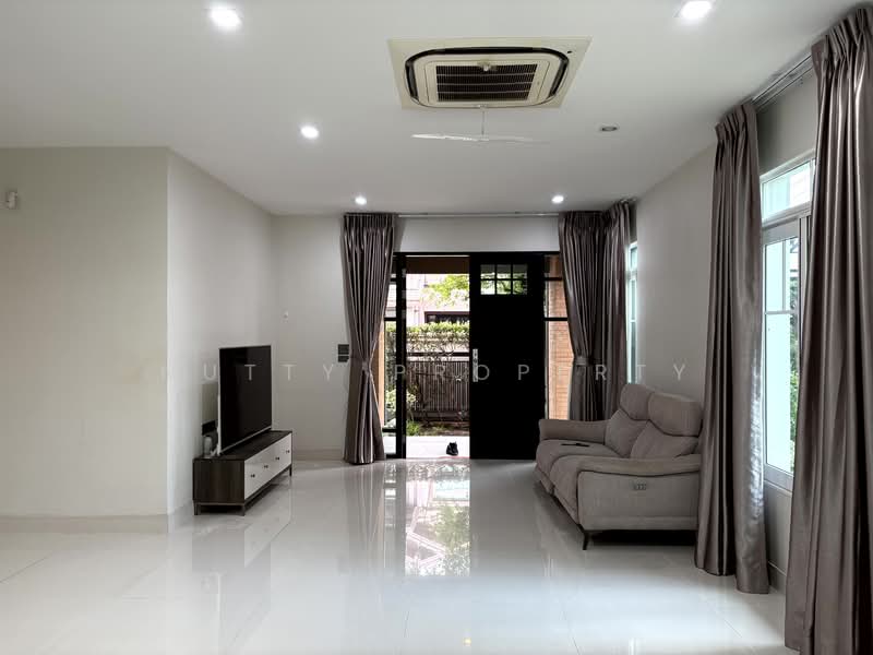 Nantawan Bangna Km.7, Samut Prakan, 98 Bangna-Trad Road, Bang Kaeo, Bang Plee, Samut Prakan, 4 Bedrooms, 283 sqm, Single Detached House For Sale, by Nutty Property, 11099432 - DDproperty.com