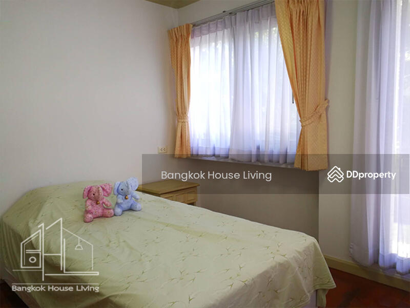 For Rent - Baan Arthit, Bangkok