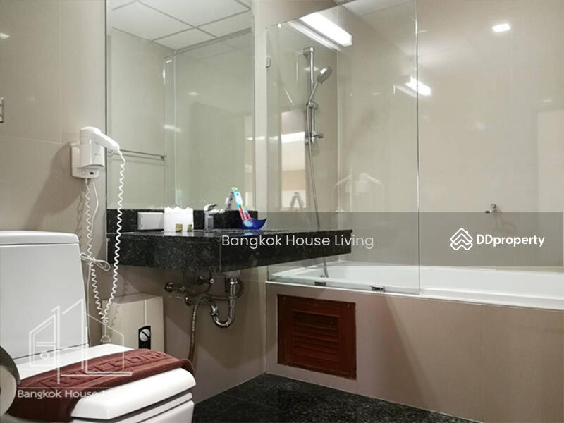 42 Grand Residence, Bangkok, 24 Soi Sukhumvit 42, Phra Kanong, Khlong Toei, Bangkok, 3 Bedrooms, 235 sqm, Condo For Rent, by Bangkok House Living, 11100442 - DDproperty.com
