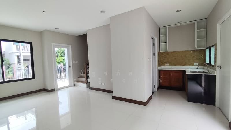 Natura Trend Suksawat Prachauthit90, Samut Prakan, -, Ban Khlong Suan, Phra Samut Jadee, Samut Prakan, 3 Bedrooms, 125 sqm, Townhouse For Rent, by นัฐชภัสร์ นวลถิระยนต์, 11100703 - DDproperty.com